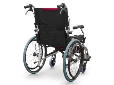 Кресло-коляска инвалидная алюминиевая LY-710-011